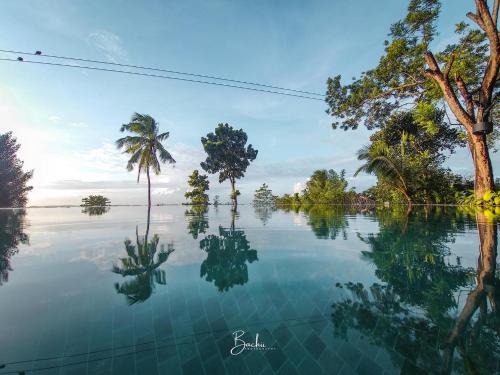 Úszómedence, Villa Hillcrest in Mirissa