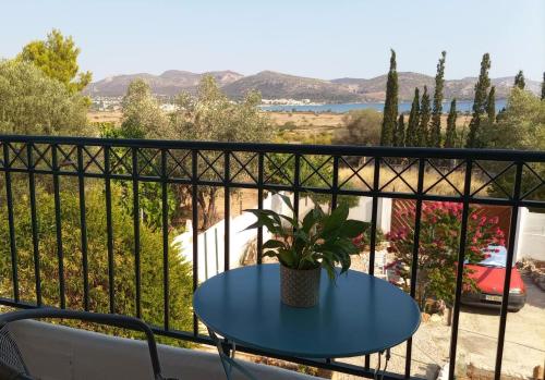 Marco Polo's Mooring Cozy Navy House - Σούνιο