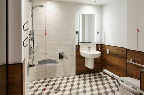 Residence Inn by Marriott London Kensington - image 4