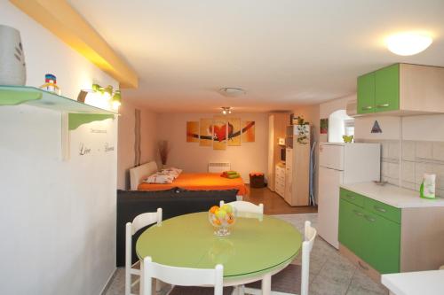 Old Town Apartment St Luke with Sunny Terrace near Riva, Split (photo 5)