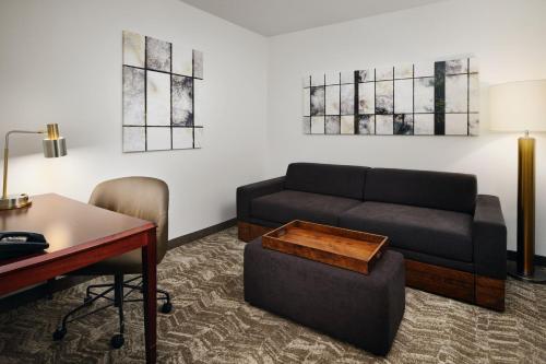 SpringHill Suites Boulder Longmont - image 7