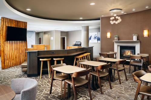 SpringHill Suites Boulder Longmont - image 3