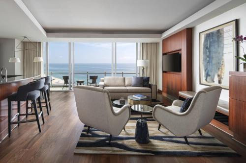 2 bedrooms, 3 beds