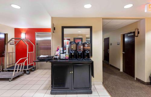 Extended Stay America Suites - Cleveland - Beachwood - Orange Place - South