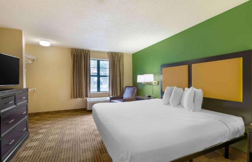 Extended Stay America Suites - Cleveland - Beachwood - Orange Place - South