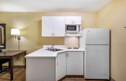 Extended Stay America Suites - Columbus - Bradley Park