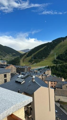 景觀, SOLDEU- EXCLUSIVO APARTAMENTO 130 M2 HASTA 10 PERSONAS CON PRECIOSAS VISTAS A PISTAS DE SKi in 索爾德烏