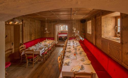 餐飲選擇, 安塔尼納別墅酒店 (Villa Antonia) in 鮑岑市中心