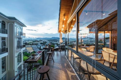 Mien Suong Khoi - Home & Cafe - 레스토랑