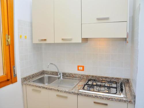 Modern flat with terrace for 5 guests - Beahost, Bibione (Foto 9)