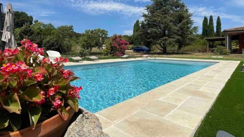  Roman Villa with private Pool and park in Sutri