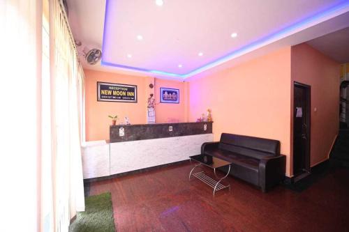 OYO Flagship Hotel New Moon INN