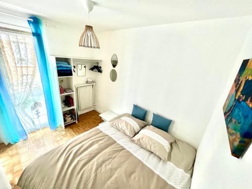 Renovated Charming Apt Ideal to visit Paris