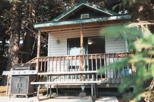 . Cabin 1 Lynn View Lodge