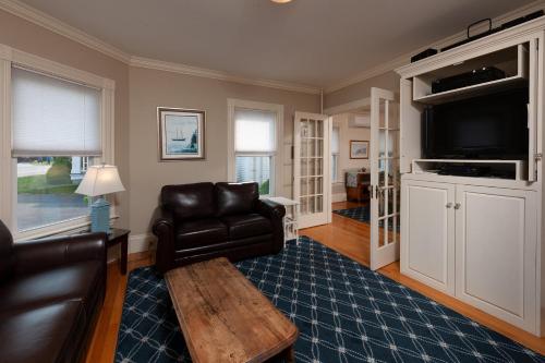 Main House at One Long Beach Main House at One Long Beach