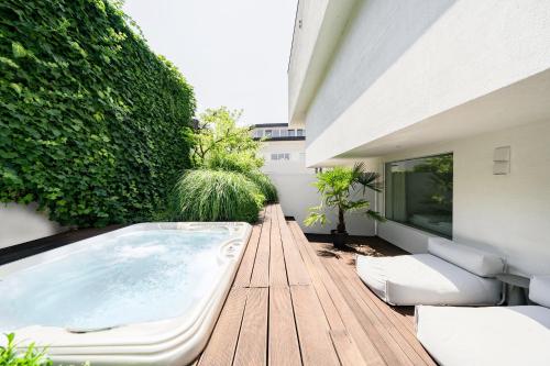 Soley Suites - adults only 2