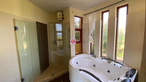 Banyo, Shanzu Seabreeze Apartments in Mombasa