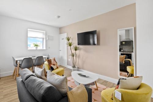 Stylish Great Location Near Tamar Bridge