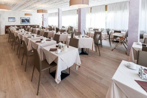 Hotel Garni Losanna - image 12