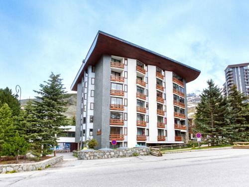 Apartment Chanteneige 403 by Interhome near Le Medzery