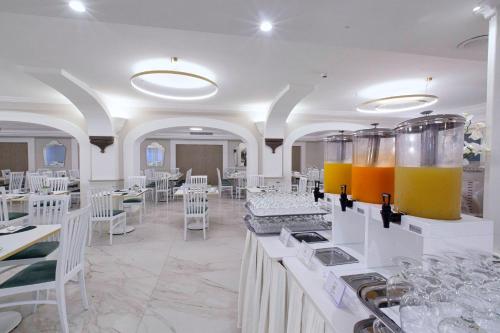 Hotel Michelangelo - image 11