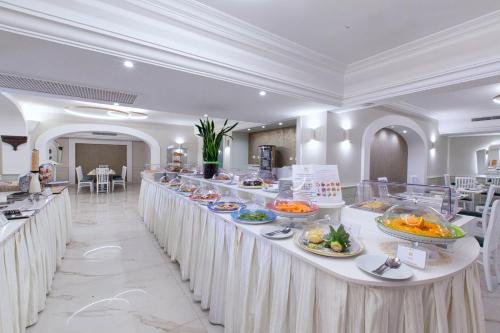 Hotel Michelangelo - image 5