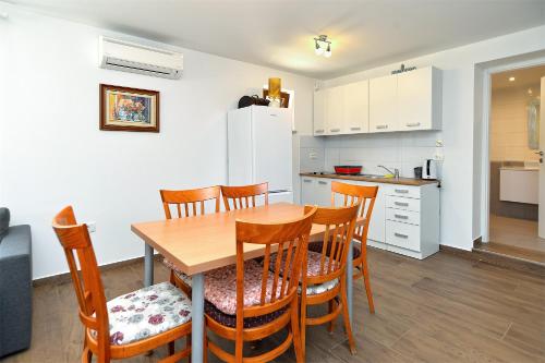  Apartment Matohanci 1936 in Matohanci