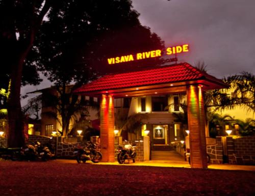 Hotel Visava Riveside