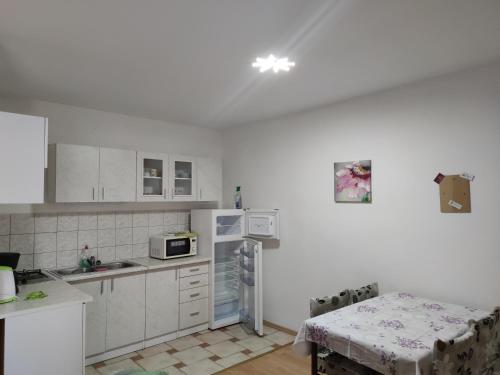 Apartments Dijana - image 2
