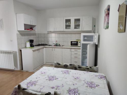 Apartments Dijana - image 7