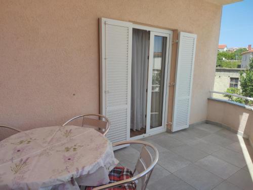 Apartments Dijana - image 14