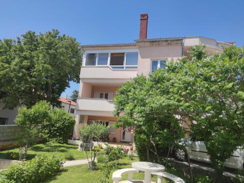  Apartments Dijana in Krk