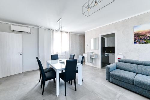 The Bridge - Peschiera Holiday