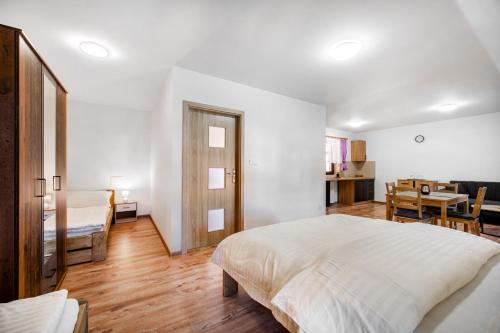 Statek Biobýt (Statek Biobyt) in Nove Hrady U Skutce