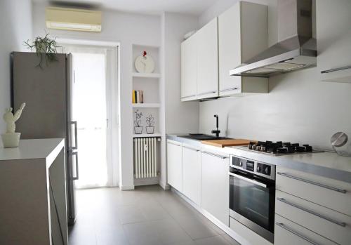 Casa Nanà Modern House, Mediolan