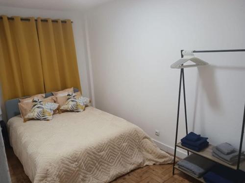 Simpático apartamento no centro, Лиссабон