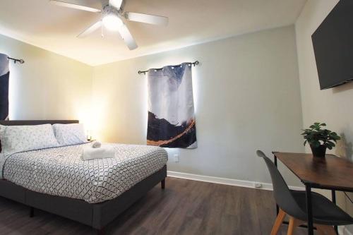 Spacious Modern 5 Bedrooms JAX Spacious Modern 5 Bedrooms JAX