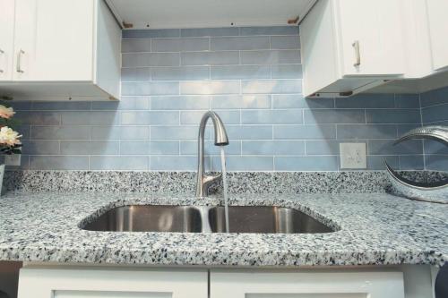 Spacious Modern 5 Bedrooms JAX Spacious Modern 5 Bedrooms JAX