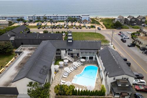 A Wave Inn - Montauk
