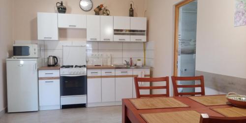 Facilities, Moricz Vendeghaz in Sarospatak