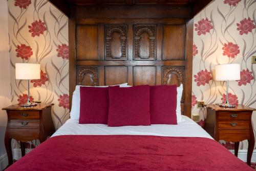 Rising Sun Hotel by Greene King Inns - image 8