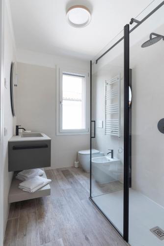 Two-Bedroom Apartment image 5