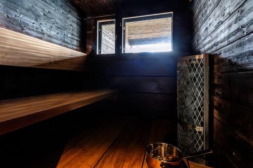 Saunamäki - Jalo (Saunamaki - Jalo) in 薩羅