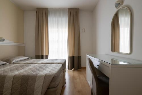 Hotel Miami - image 4