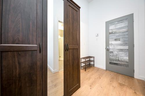 HoMa Homestay Hotel by Olympic Stadium Montreal Auberge-Hostel