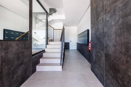Apartment image 9
