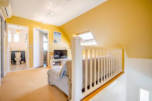 Közös társalgó / TV, Casa des Augas in Ousse