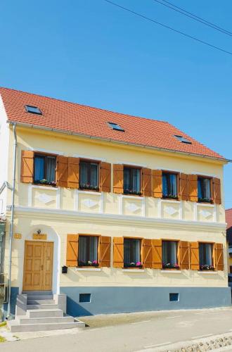 . Casa LA SAAL - Seica Mare Sibiu
