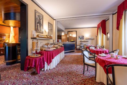 Mat og drikke, Hotel Giardinetto in Desenzano Del Garda