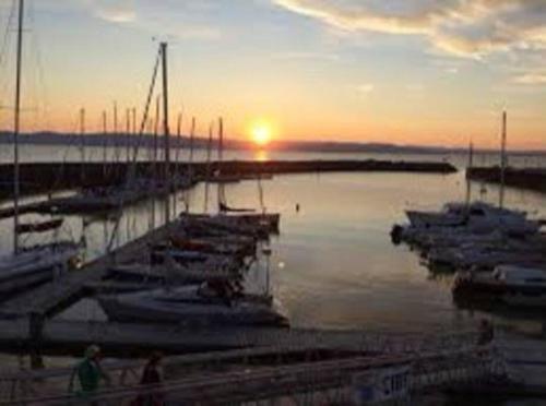 Logement au Cœur du Village in แซ็ง-ฌ็อง-ปอร์-โฌลี (QC)